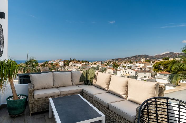 Image No.3-3 Bed Property for sale