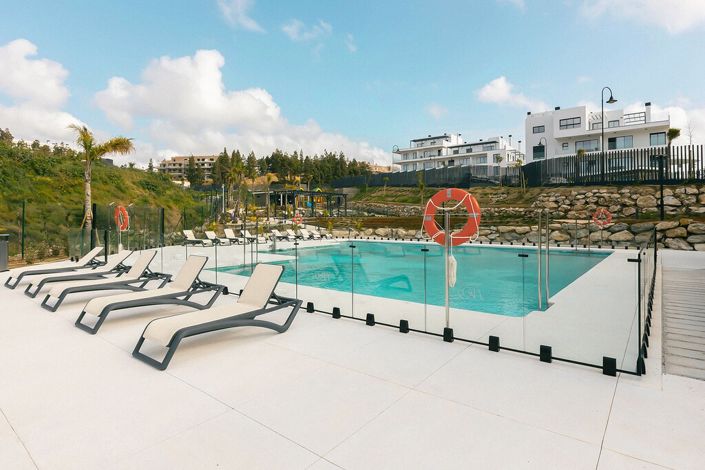 Image No.14-3 Bed Apartment for sale