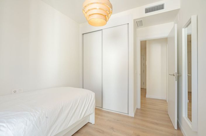 Image No.15-3 Bed Apartment for sale