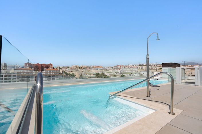 Image No.20-3 Bed Apartment for sale