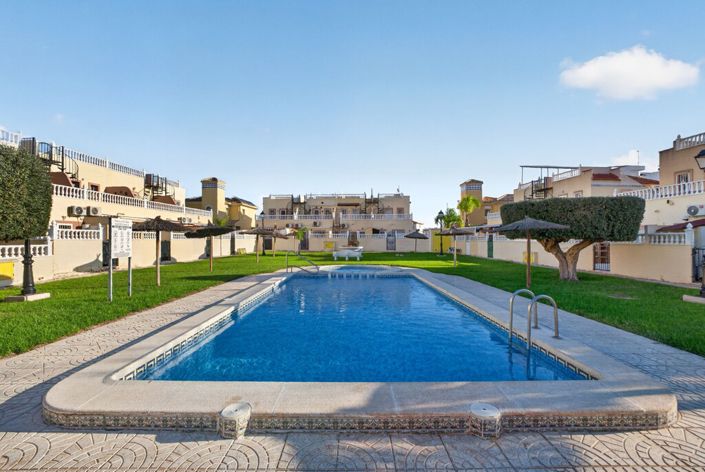 Image No.29-2 Bed Property for sale