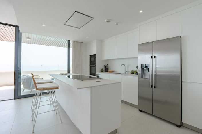 Image No.20-3 Bed Apartment for sale