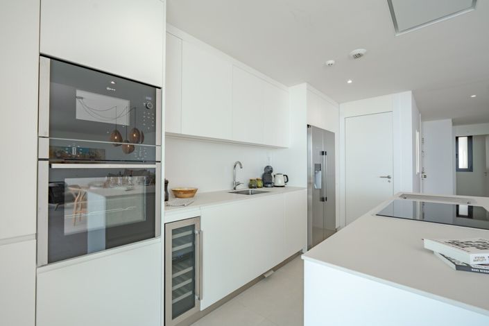 Image No.21-3 Bed Apartment for sale