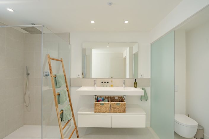 Image No.35-3 Bed Apartment for sale