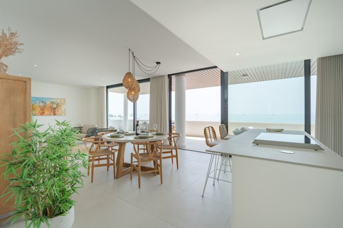 Image No.7-3 Bed Apartment for sale