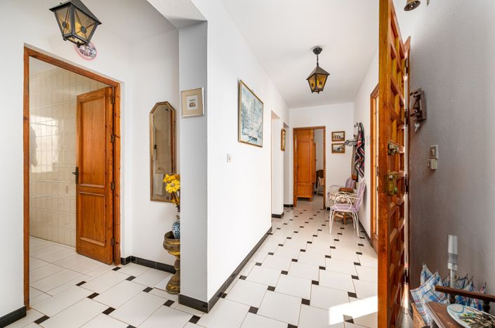 Image No.20-3 Bed Villa for sale