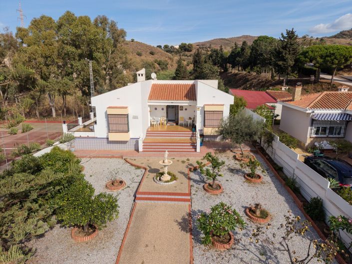 Image No.3-3 Bed Villa for sale