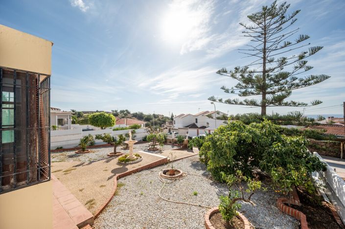 Image No.37-3 Bed Villa for sale