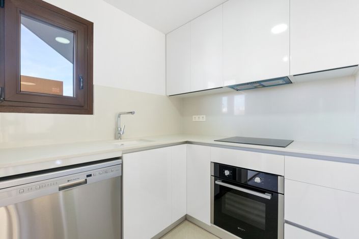 Image No.3-Propriété de 2 chambres à vendre