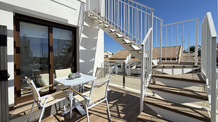 Image No.13-2 Bed Property for sale