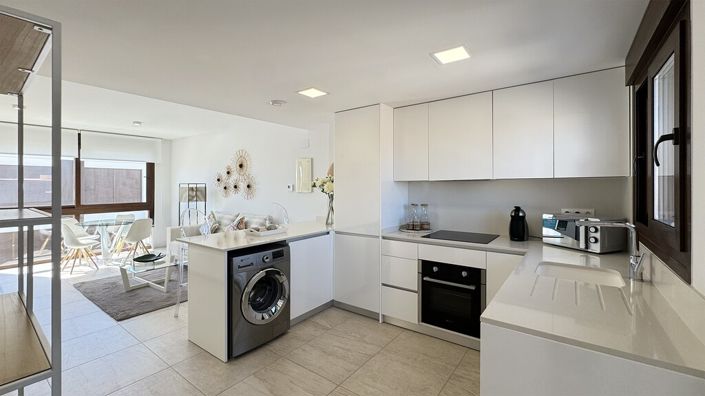 Image No.2-2 Bed Property for sale