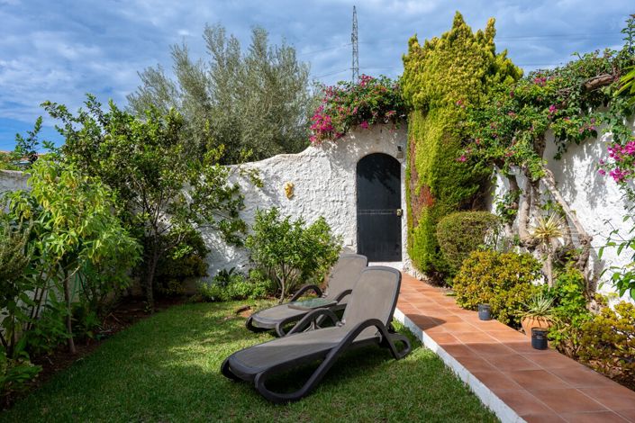 Image No.14-2 Bed Townhouse for sale