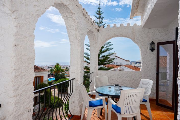 Image No.3-2 Bed Townhouse for sale