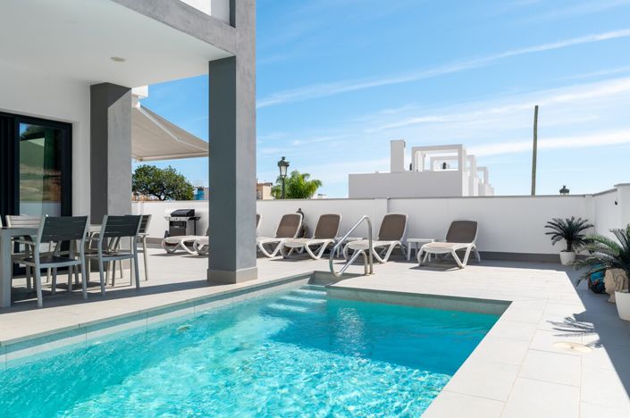 Image No.25-3 Bed Villa for sale