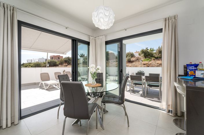 Image No.27-3 Bed Villa for sale