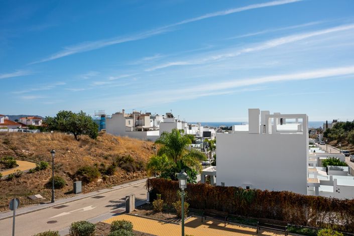 Image No.7-3 Bed Villa for sale
