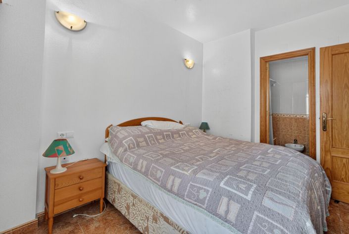 Image No.20-1 Bed Apartment for sale