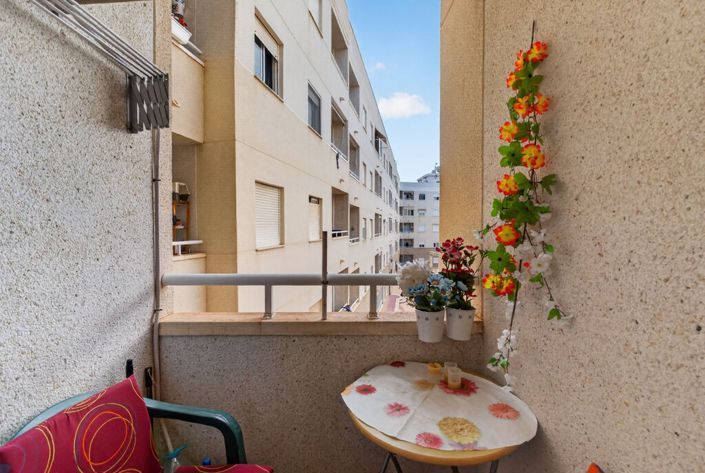 Image No.22-1 Bed Apartment for sale