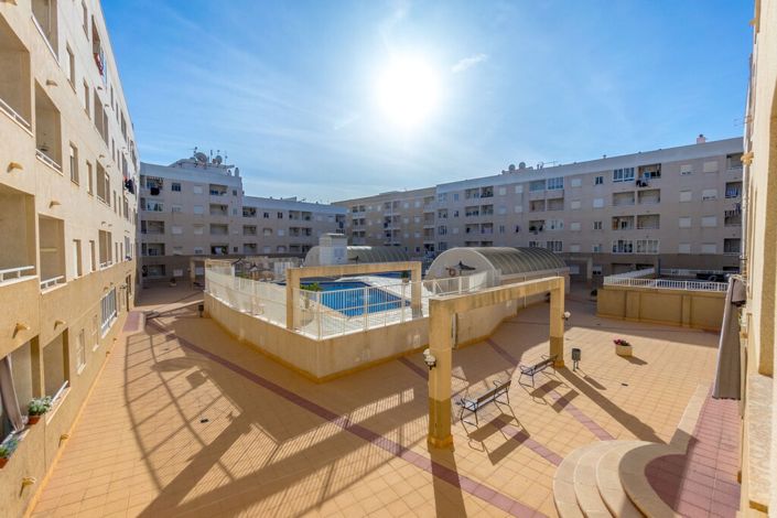Image No.26-1 Bed Apartment for sale