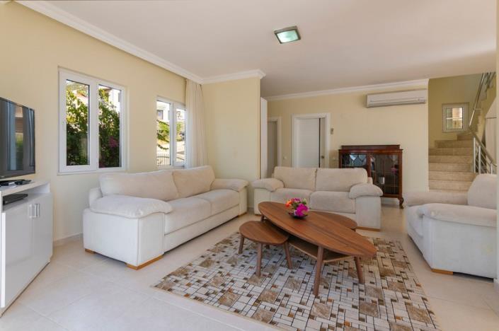 Image No.5-4 Bed Villa / Detached for sale