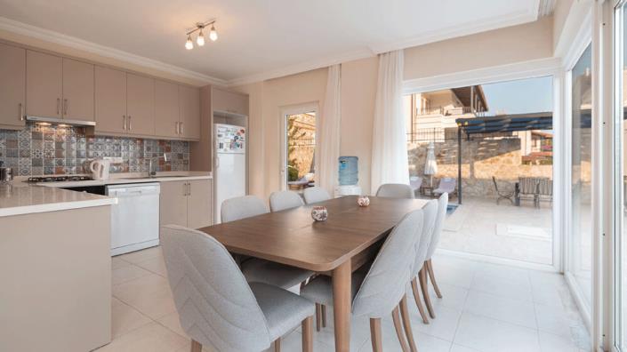 Image No.9-4 Bed Villa / Detached for sale