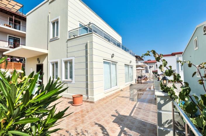 Image No.3-4 Bed Villa / Detached for sale