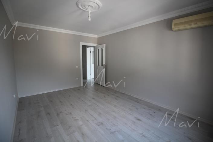 Image No.10-4 Bed Apartment for sale