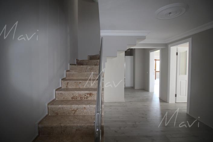 Image No.8-4 Bed Apartment for sale