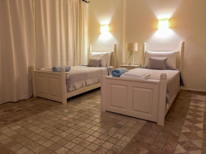 Image No.9-4 Bed Villa / Detached for sale