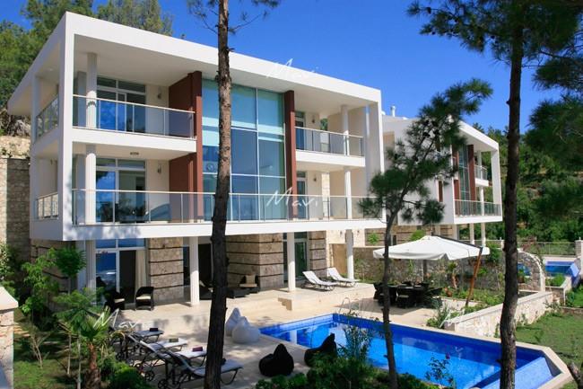 Image No.7-4 Bed Villa / Detached for sale