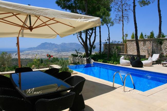 Image No.15-4 Bed Villa / Detached for sale