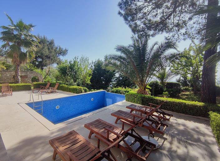 Image No.26-4 Bed Villa / Detached for sale