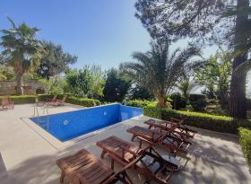 Image No.25-4 Bed Villa / Detached for sale