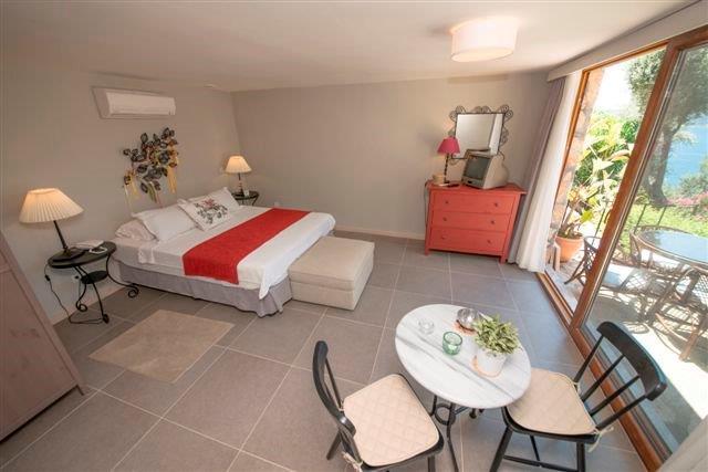 Image No.29-5 Bed Villa / Detached for sale