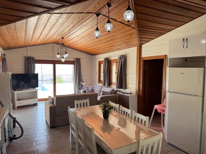 Image No.11-3 Bed Bungalow for sale