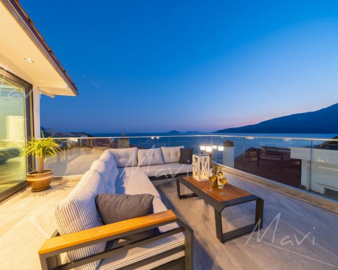 Image No.10-5 Bed Villa / Detached for sale