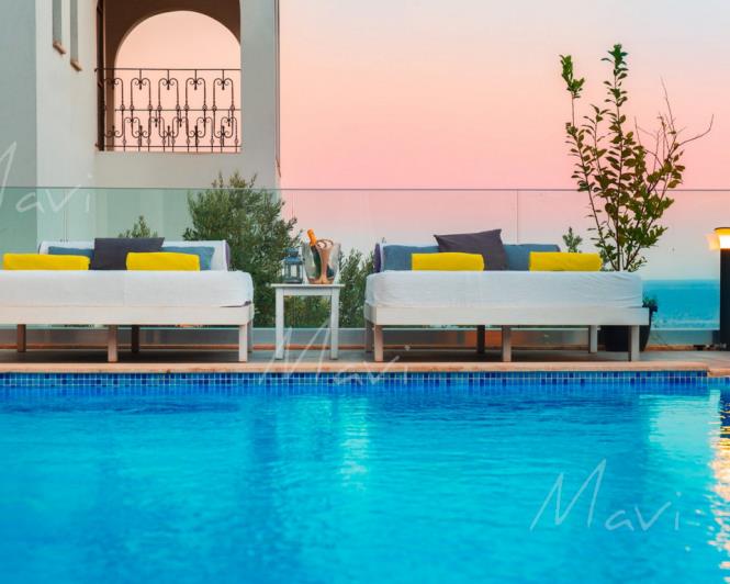 Image No.25-5 Bed Villa / Detached for sale