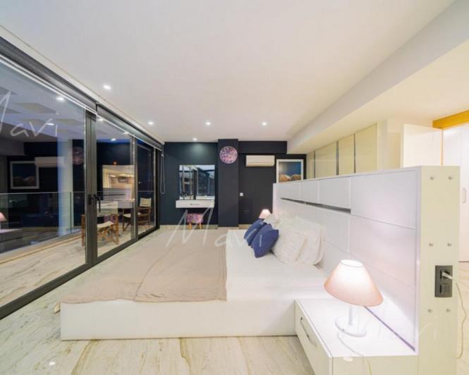 Image No.36-5 Bed Villa / Detached for sale