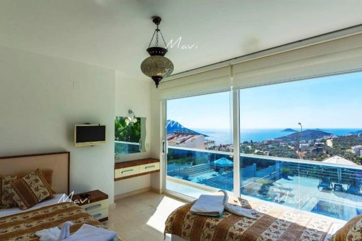 Image No.11-4 Bed Villa / Detached for sale