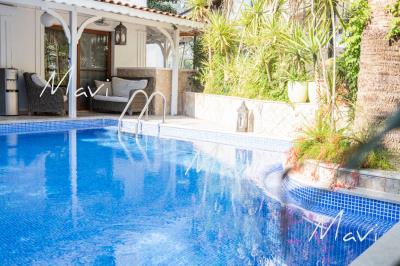 MAVI-REAL-ESTATE---Kalkan--Modern-Luxury-Villas-and-Apartments-and-Villas--for-Sale-in-Kalkan_46