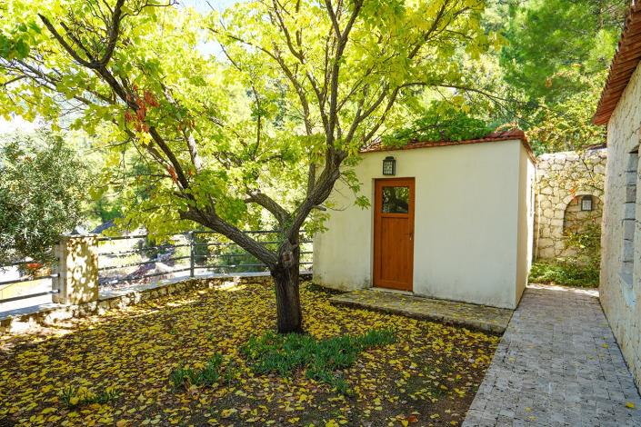 Image No.21-4 Bed Villa / Detached for sale