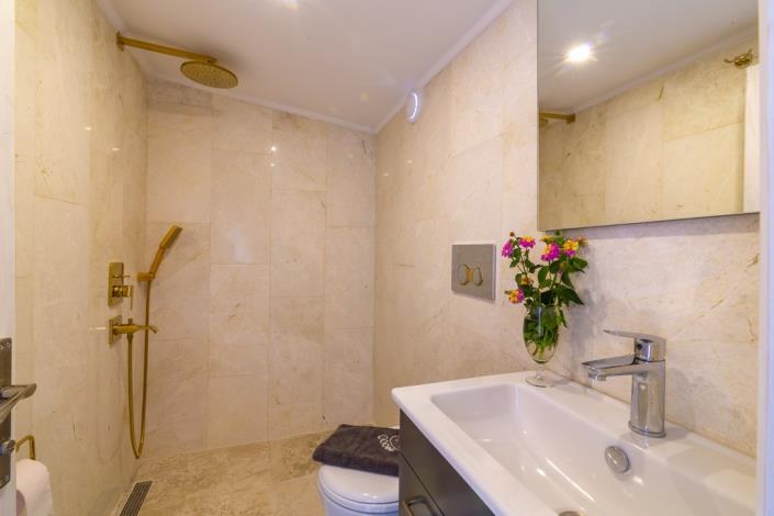 Image No.48-Villa / Détaché de 5 chambres à vendre à Kalkan