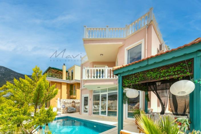 Image No.6-Villa / Détaché de 5 chambres à vendre à Kalkan