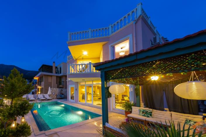 Image No.19-Villa / Détaché de 5 chambres à vendre à Kalkan