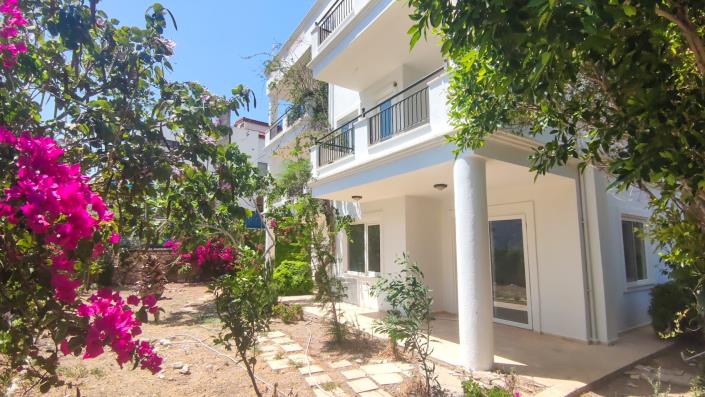 Image No.2-Appartement de 9 chambres à vendre à Kalkan