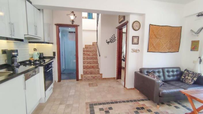 Image No.22-2 Bed Apartment for sale