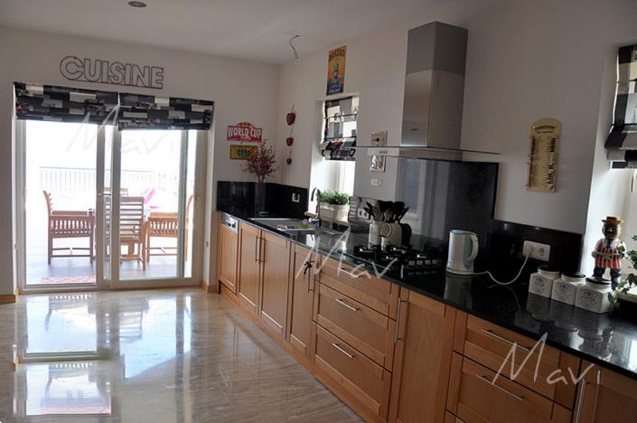 Image No.11-4 Bed Villa / Detached for sale