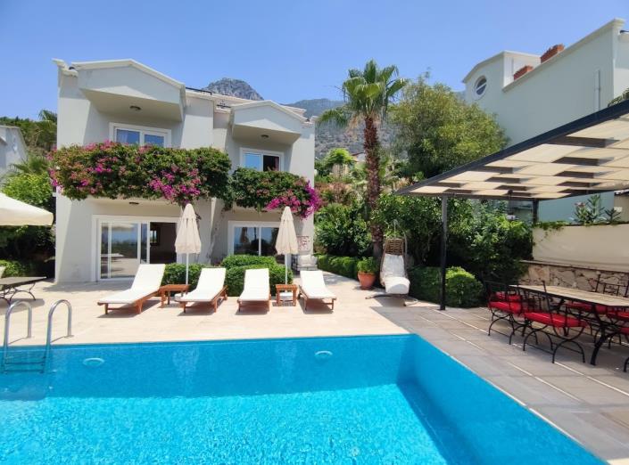 Image No.3-3 Bed Villa / Detached for sale