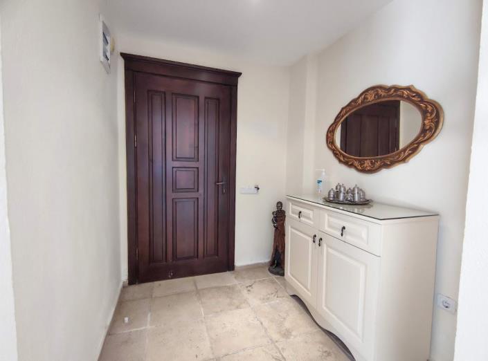 Image No.22-3 Bed Villa / Detached for sale