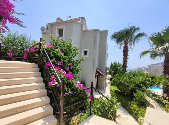 Image No.34-3 Bed Villa / Detached for sale